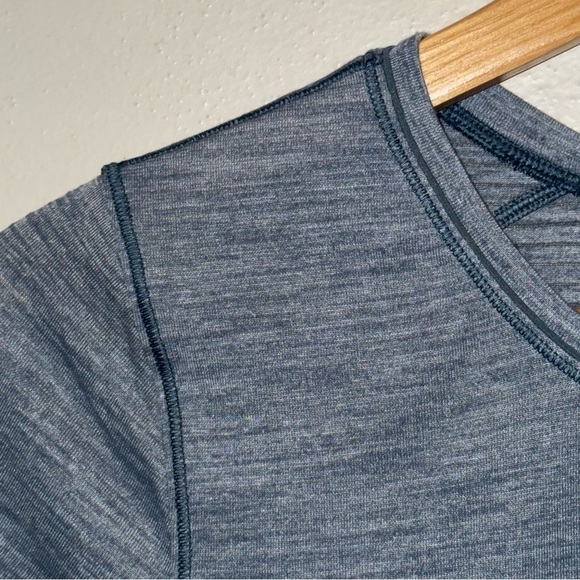 Lululemon Another Mile Short Sleeve T-shirt Women’s Size 6 - Picture 4 of 9